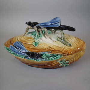 Choisy le Roi Majolica Dragonfly Pot & Cover