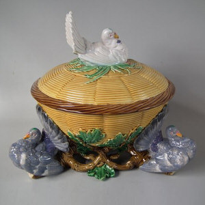 Minton Majolica Pigeon Pie Tureen and Cover