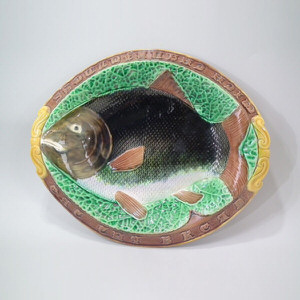 Majolica 'eat thy bread' platter with fish