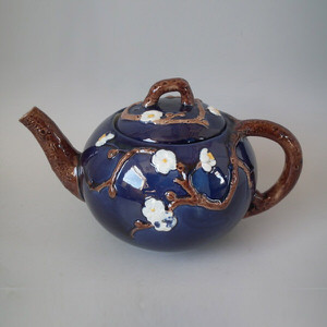 Holdcroft Majolica floral cobalt teapot