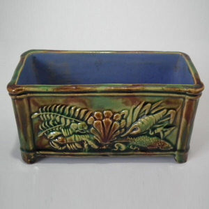 Small Majolica Sea Life trinket box
