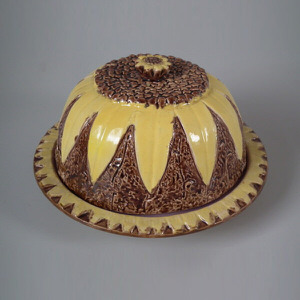 Majolica Sunflower butter dish,inner stand&cover