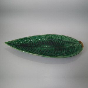 George Jones fern leaf dish