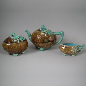 Holdcroft Majolica 3 piece nut tea set
