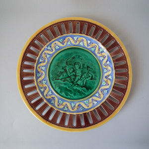 Wedgwood Majolica reticulated pictorial plate