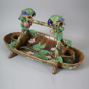 George jones Majolica starwberry server with blue tits