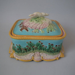 George Jones Majolica shells sardine dish & cover