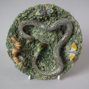 Cunha Majolica Palissy snake & lizard plate