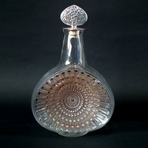 René Lalique Glass Decanter, 'Reine Marguerite'