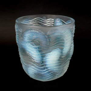 René Lalique Opalescent Glass 'Dauphins' Vase