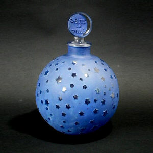 René Lalique Glass Perfume Bottle, 'dans la nuit' (large)