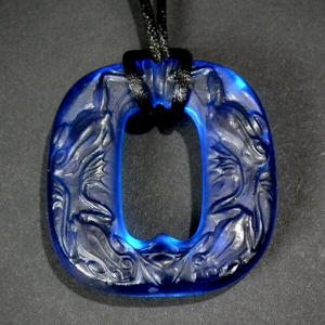 Rene Lalique Electric blue Glass 'Grenouilles' Pendant