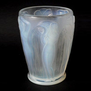 Rene Lalique Opalescent Glass 'Danaides' Vase