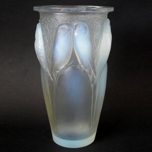 Rene Lalique Opalescent Glass 'Ceylan' Vase