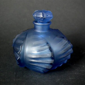 Rene Lalique Blue glass Glass 'Camille' Perfume bottle