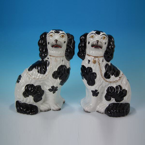 Pair Staffordshire Pottery Spaniels - Black & White