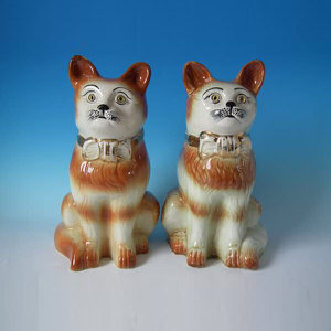 Pair Boness Staffordshire tan cats with glass eyes