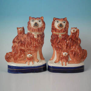 Pair Staffordshire Terrier with pups figure groups