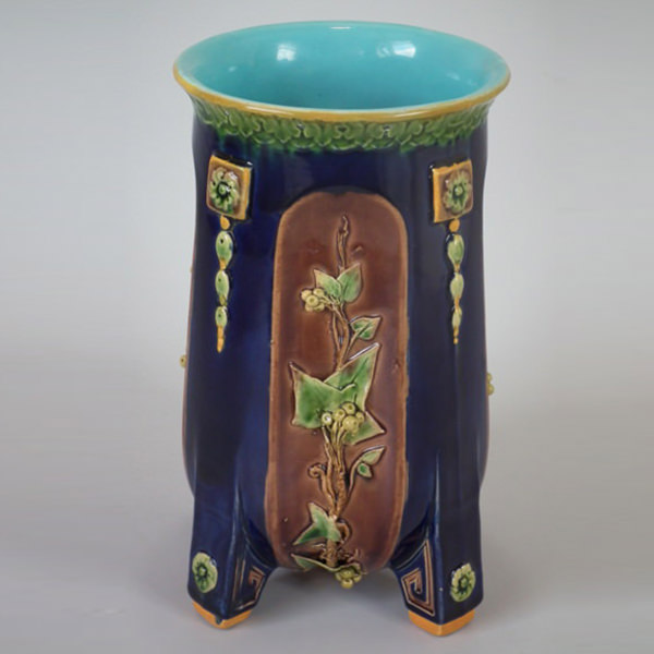 Mintons Majolica Ivy vase - ID#19258 Image 1