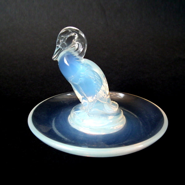 René Lalique Opalescent Glass 'Canard (duck)' Cendrier rond/ashtray - ID#20239 Image 1