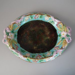 George Jones Majolica Bread Platter